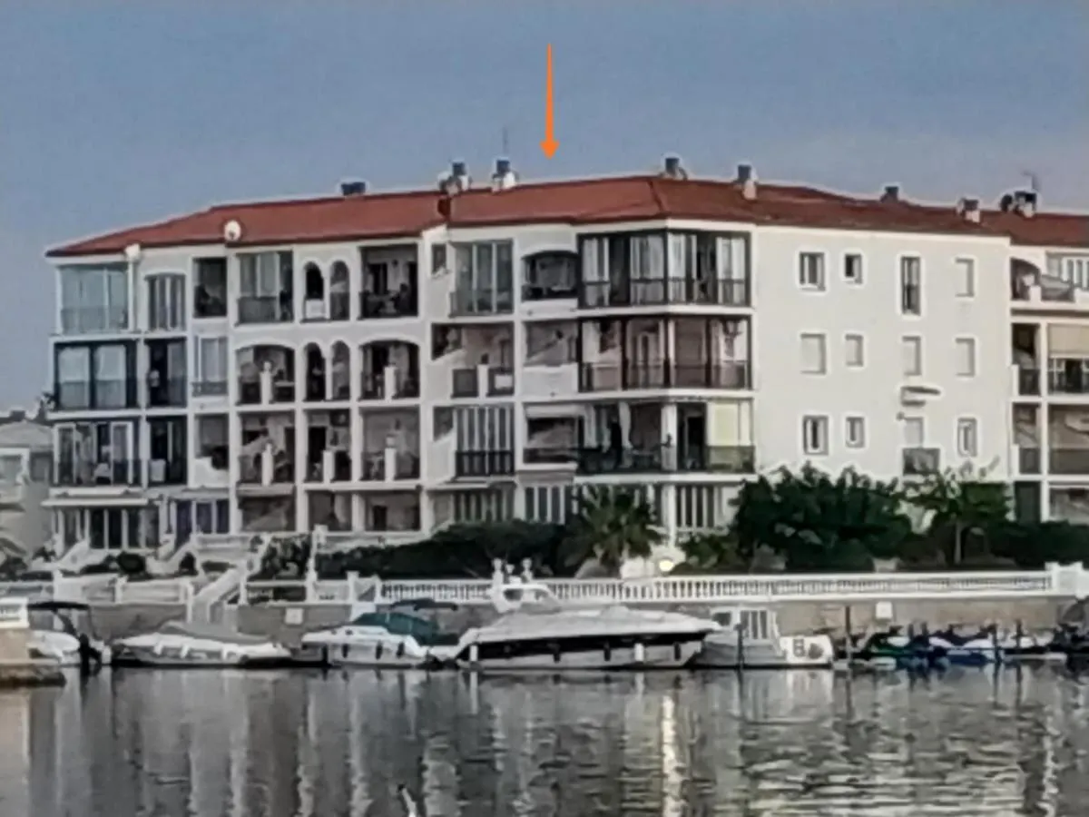 Apartament 3 Persones Amb Piscina Comunitaria Terrassa Amb Vistes Canal I Llac St Maurici Empuriabrava 0*,